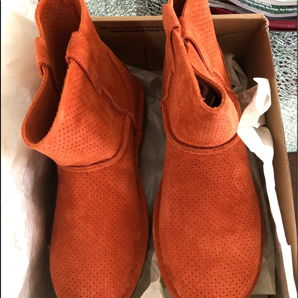 Brand new UGG boots size 6